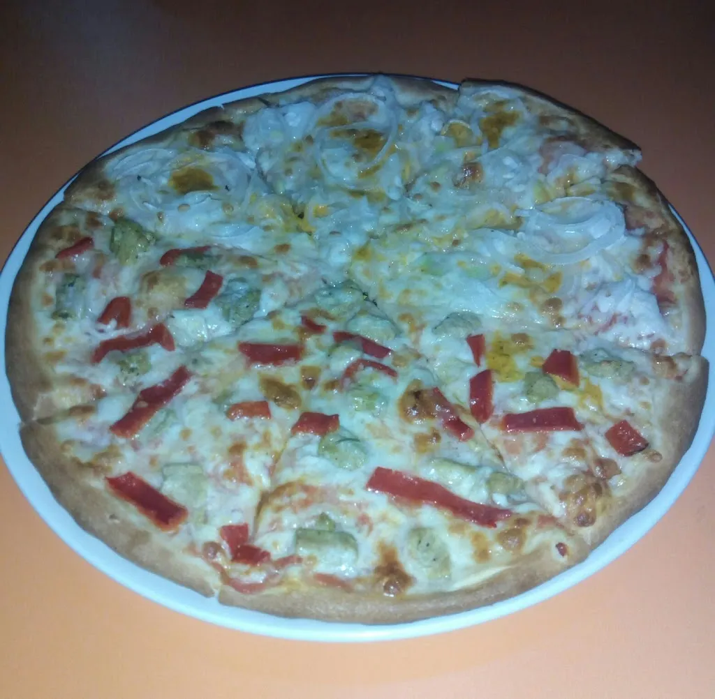 Rafael Baeza Redondo_Pizzería LA ZONE_Villarrubia de los Ojos_recensione