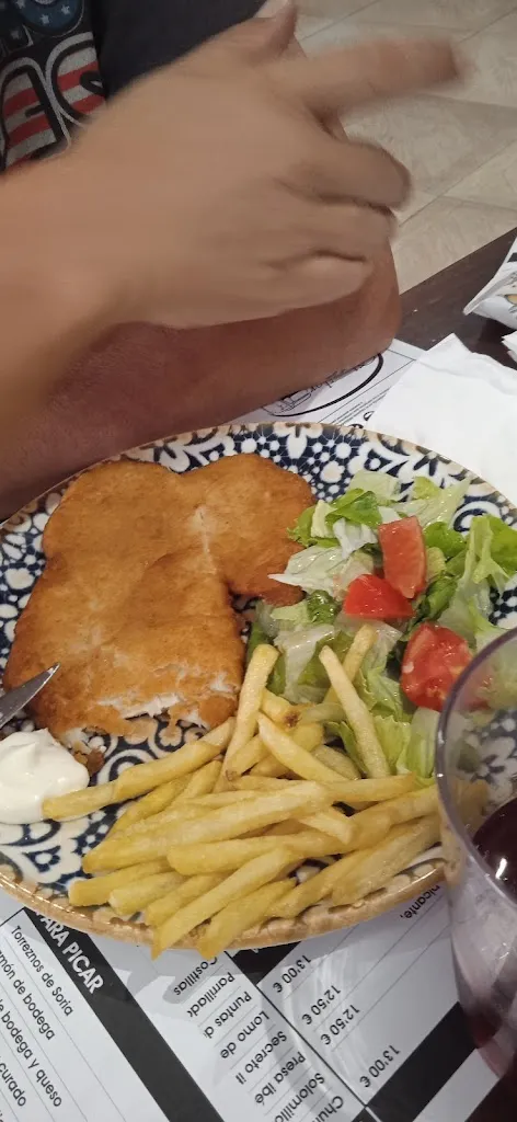 Mari Deluna_Restaurante Cervecería Rincones_Cabra_review