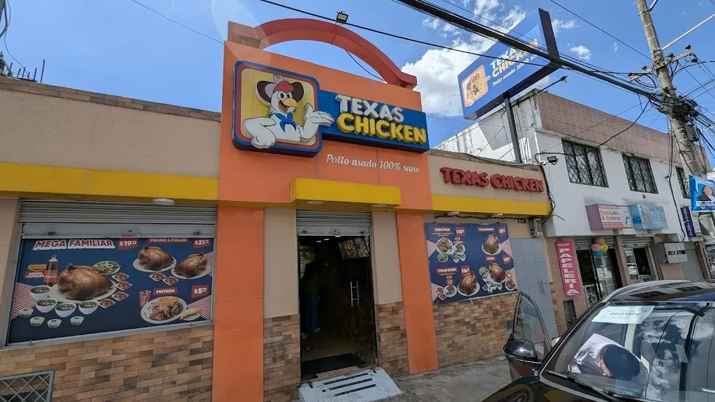 Texas Chicken Carcelén_Carcelén_slider_image_1
