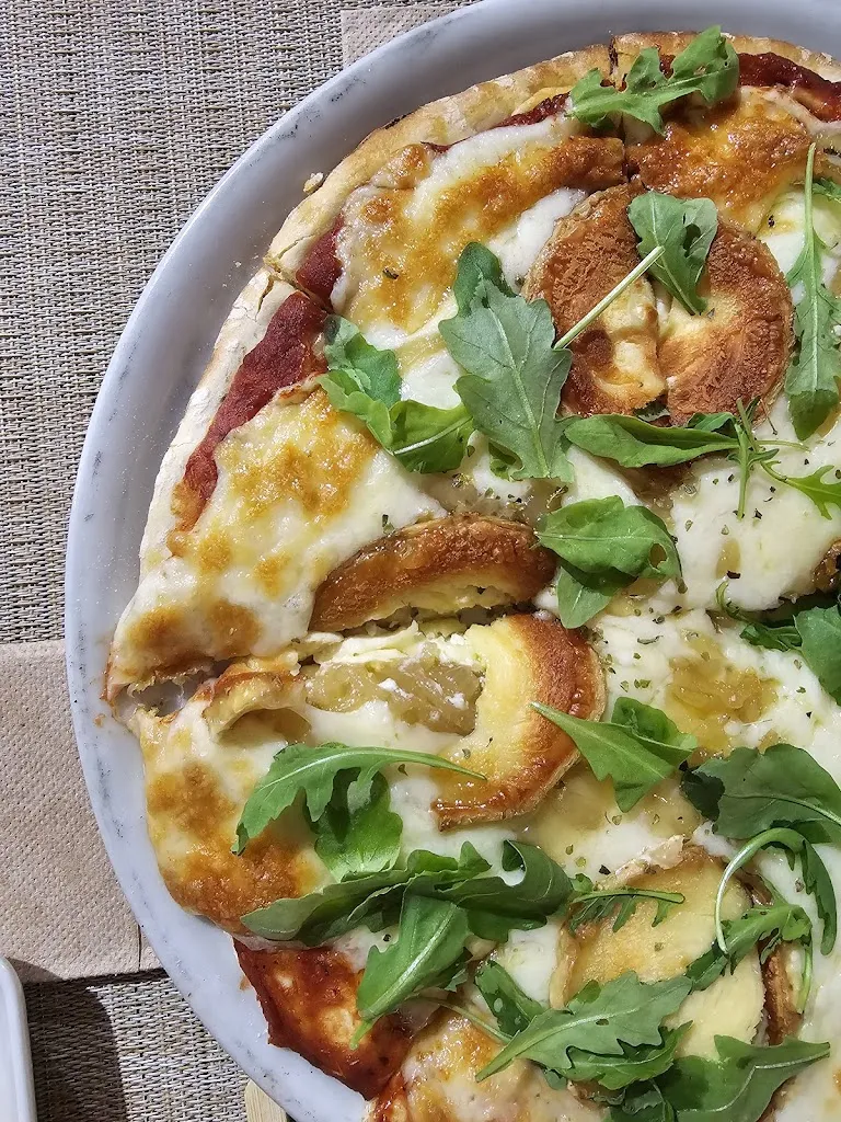 Restaurante los Llanos_Almodóvar del Río_slider_image_3