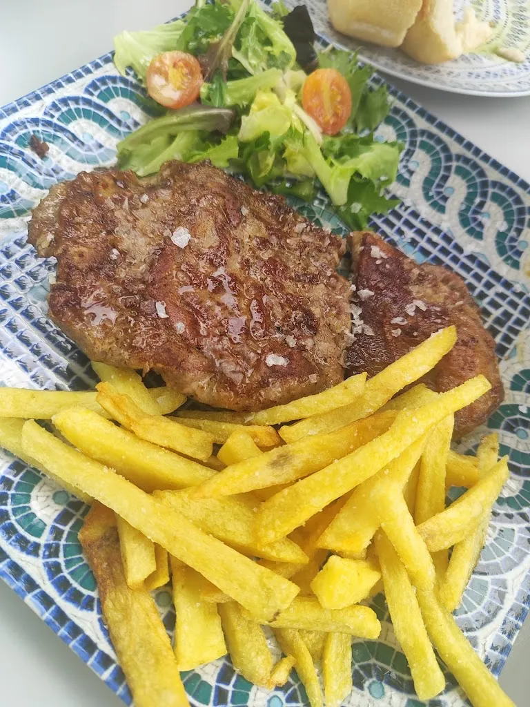 Teresa Pezzi_Café-Bar Medina Azahara_Almodóvar del Río_review