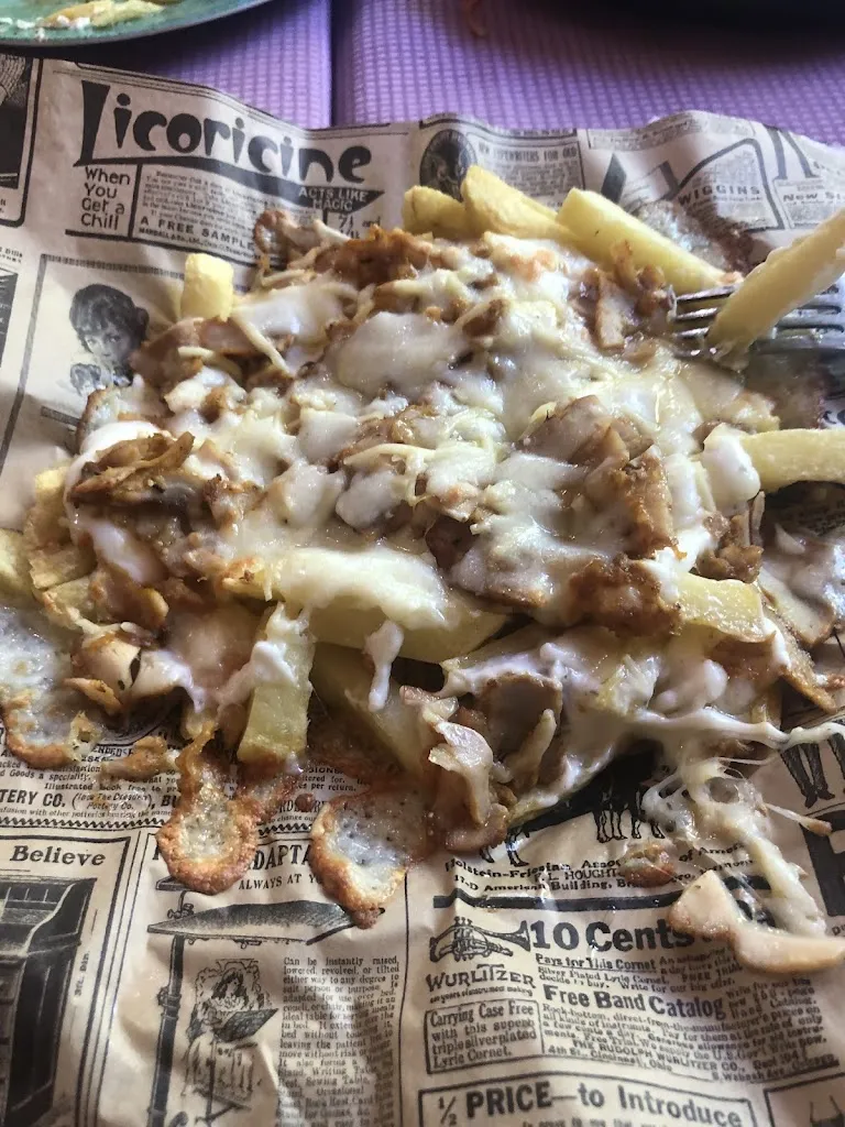 Juan_Restaurante Cuevas Bajas_Almodóvar del Río_recensione