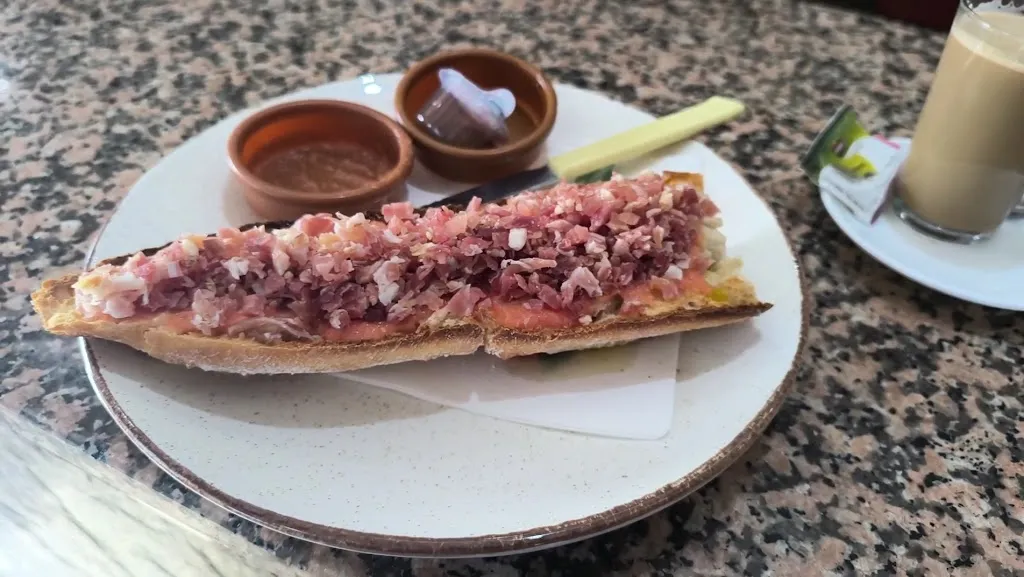 Restaurante Cuevas Bajas_Almodóvar del Río_slider_image_2
