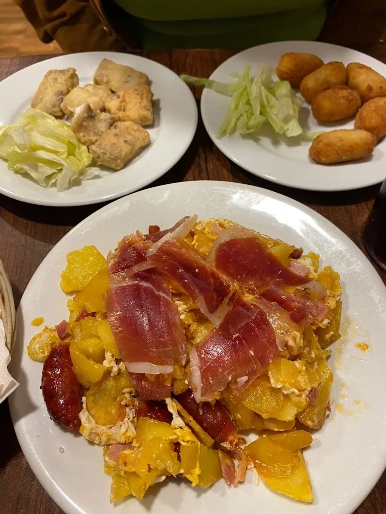 María Trujillo_Bar Cafetería Plaza_Bujalance_review