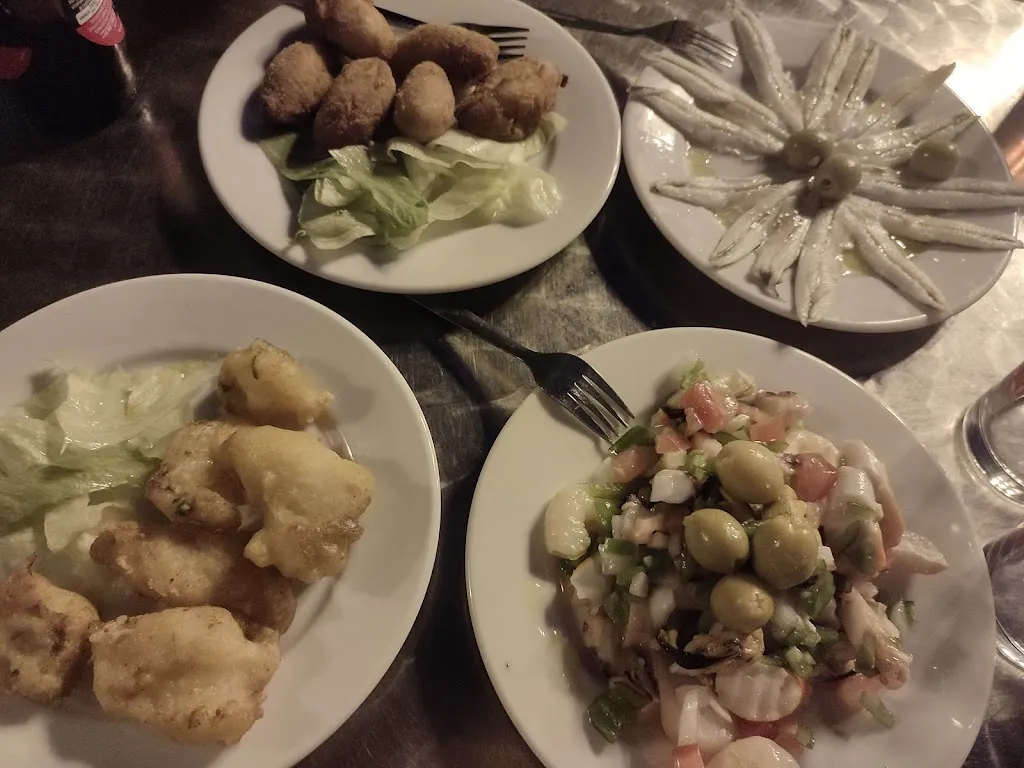 Pedro Vacas Salazar_Bar Cafetería Plaza_Bujalance_review