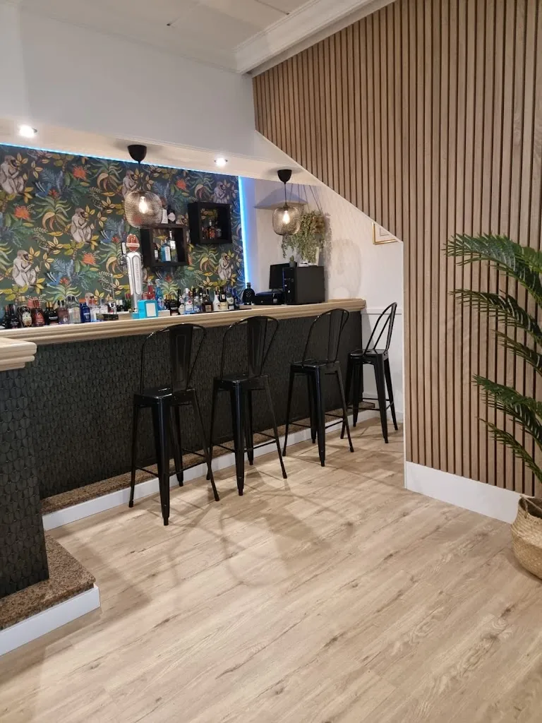 Laura Jiménez_Botanica Lounge Bar_Benamejí_review