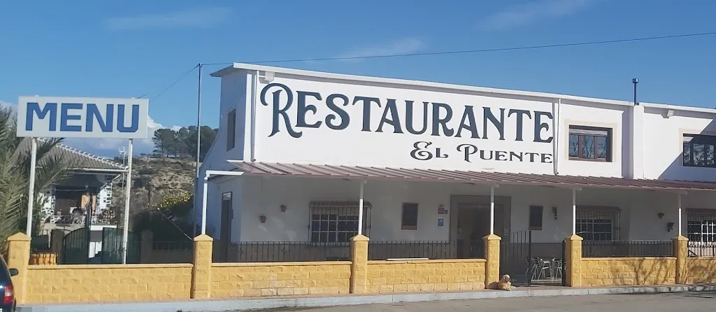 Restaurante El Puente restaurant in Benamejí