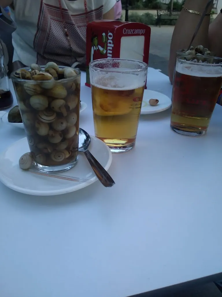 Menu_Caracoles rubi_Cañete de las Torres_image_1