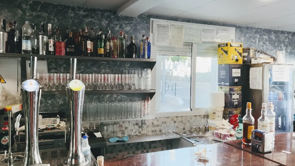 Bar Barrera Restaurant in Encinas Reales