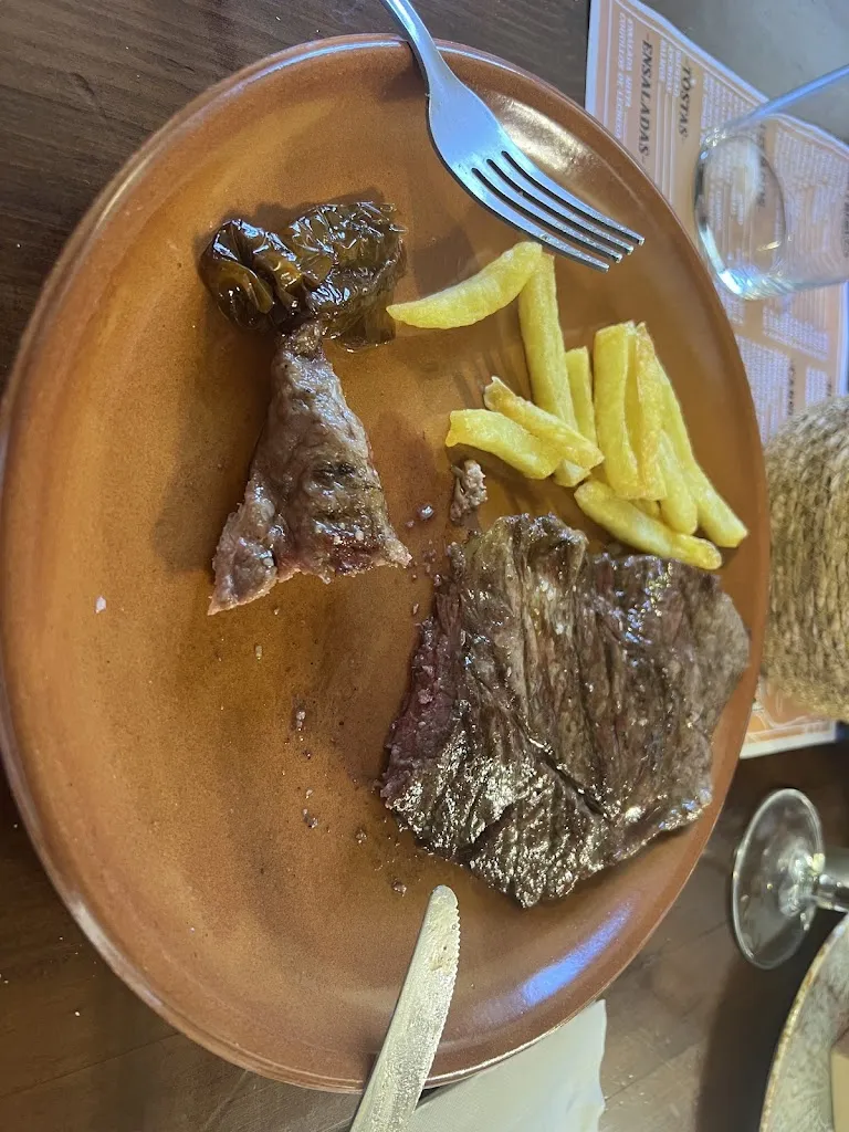 Jose Perez_Meson Guadajoz_Castro del Río_review