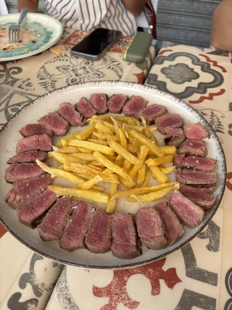 Fernando Retamar_Bar Restaurante Alire Brasa_Castro del Río_review