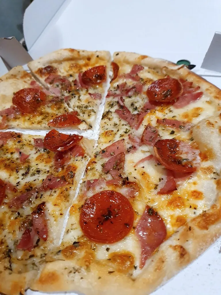 launcher acad_Pizzeria Nakra_Castro del Río_review