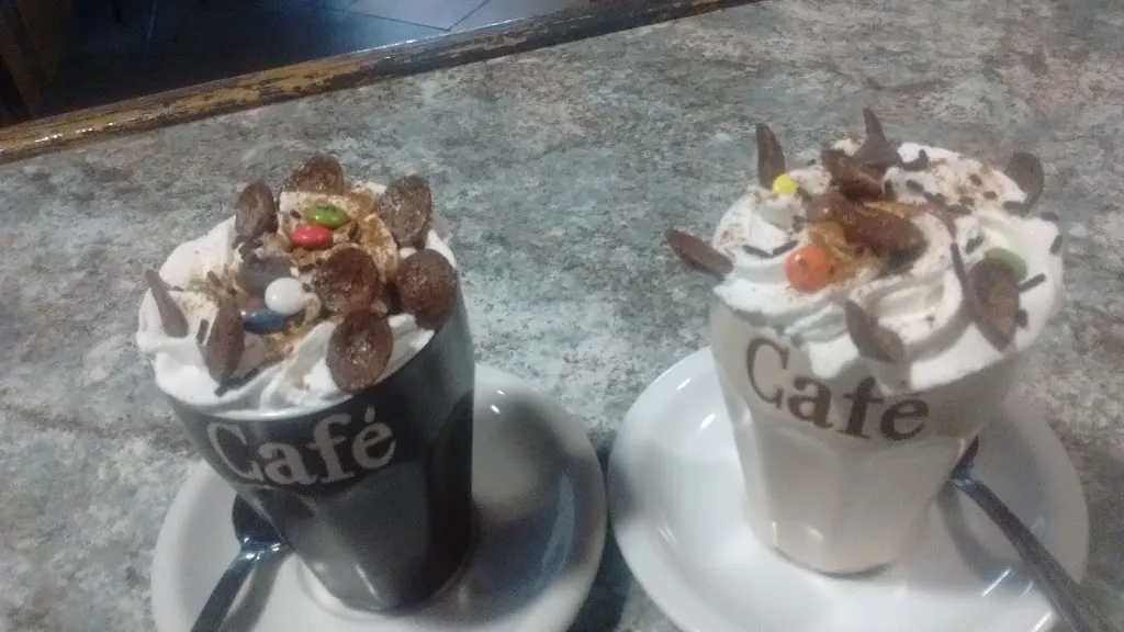 Menu_Arezzo Pizzería_Castro del Río_image_6