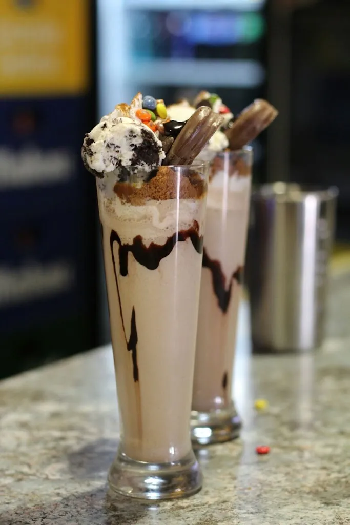 Arezzo Pizzería_Castro del Río_slider_image_3