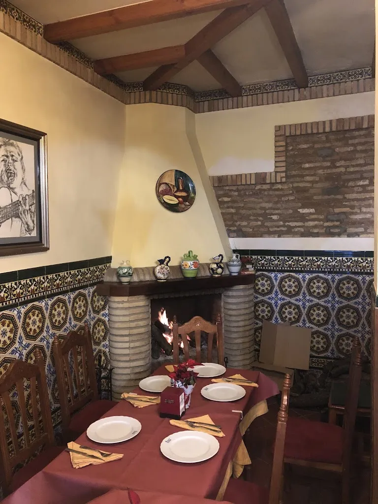 Mesón Cafetería La Solera_Castro del Río_slider_image_1