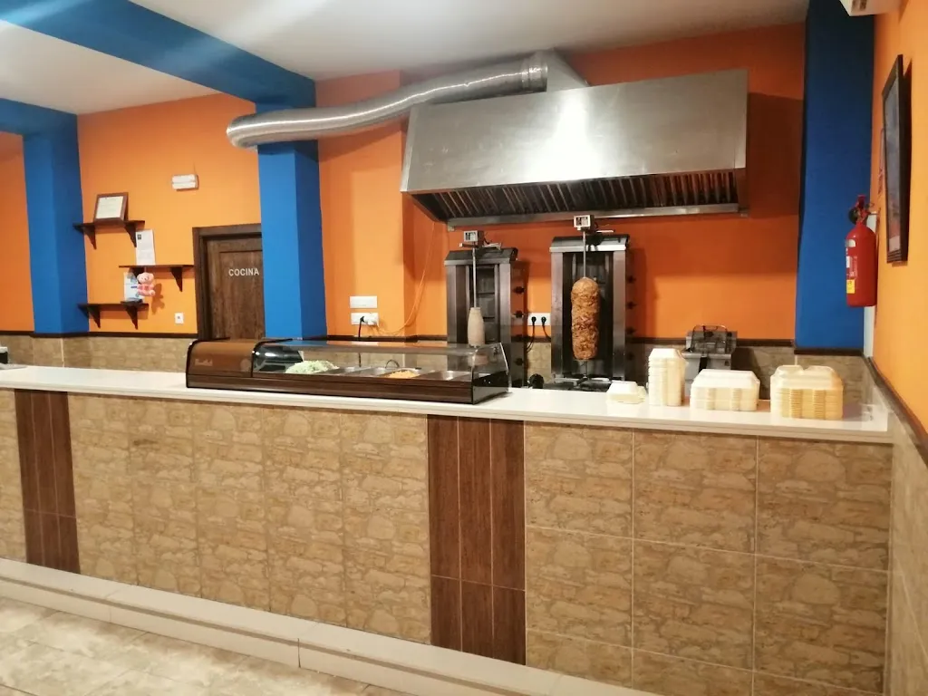 Doner Kebab Paris restaurant in Castro del Río