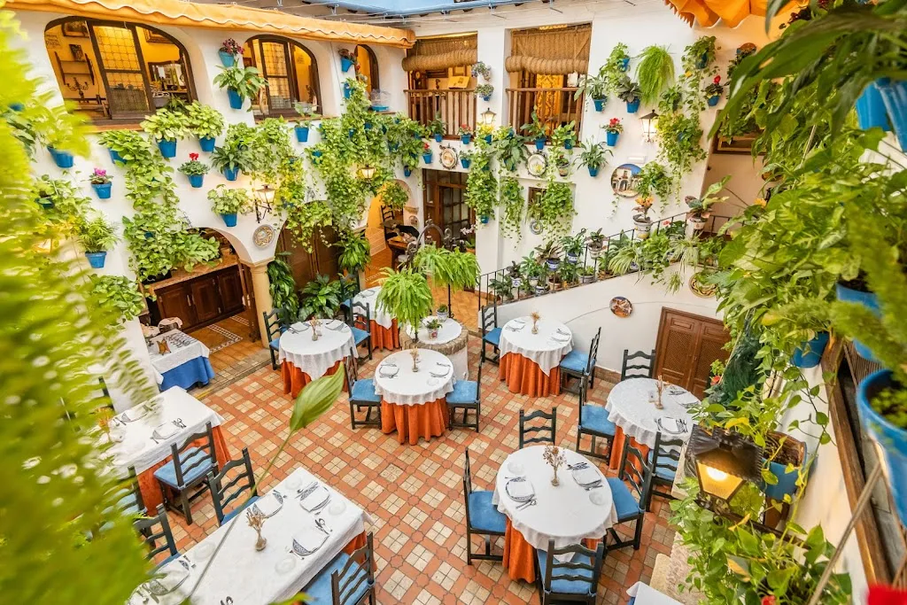 Restaurante Puerta Sevilla_Córdoba_slider_image_1