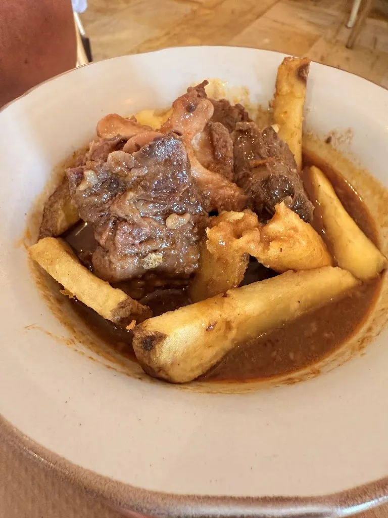 Hazel Fielder_Bodegas Mezquita Céspedes_Córdoba_recensione