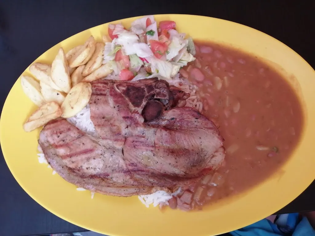 LA MAMÁ DE LAS MENESTRAS_Carcelén_slider_image_1