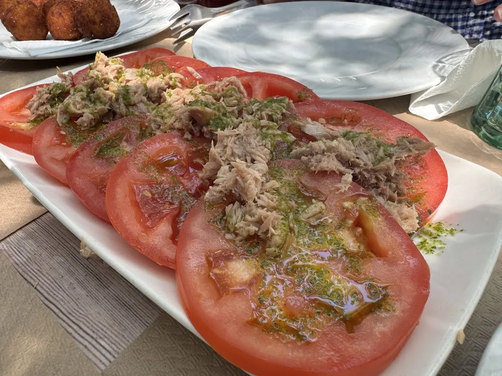 Joel Pérez Izquierdo_Restaurante Club Social El Guijo_Guijo El_review