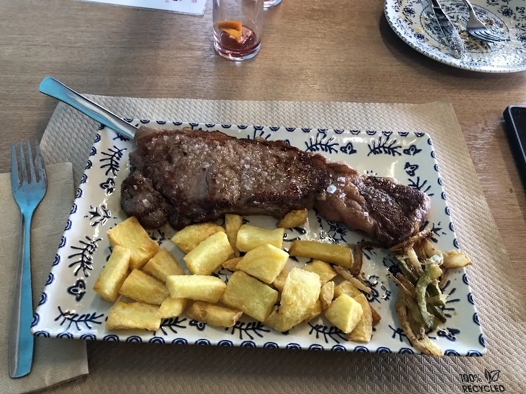 Restaurante Club Social El Guijo_Guijo El_slider_image_3