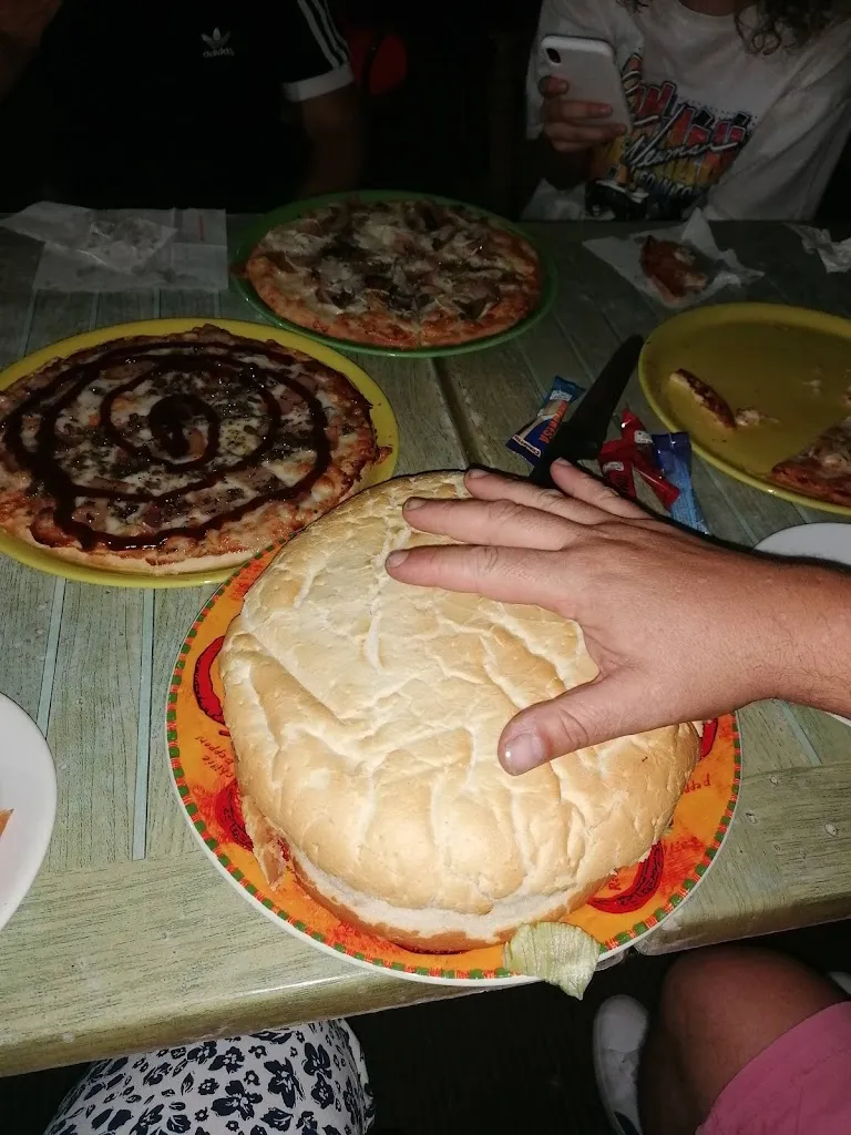 Raquel Martinez Prieto_Cafetería Cruz de Piedra_Fuente Obejuna_review