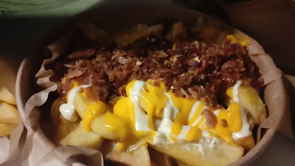 ANA RORU_LIMOS_Fernán-Núñez_review