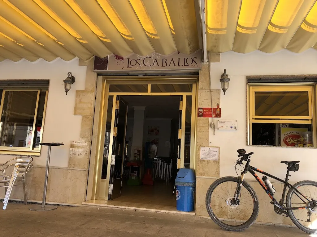 JUAN RUIZ PINO_Bar Restaurante Los Caballos_Fernán-Núñez_review