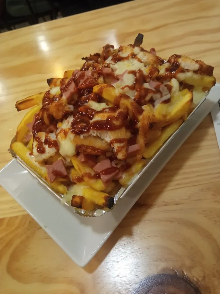 Menu_Pizza Queen's - Fernán Núñez_Fernán-Núñez_immagine_6