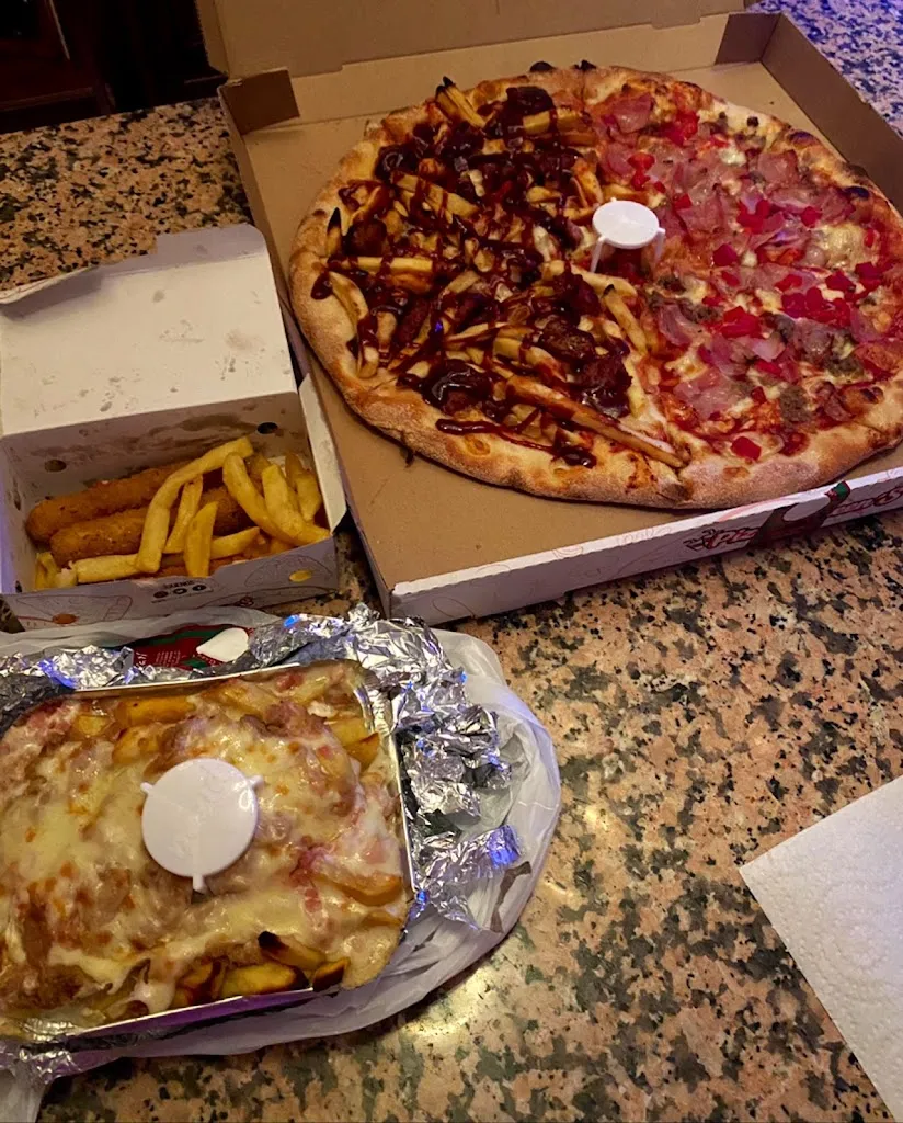 Cristina_Pizza Queen's - Fernán Núñez_Fernán-Núñez_recensione