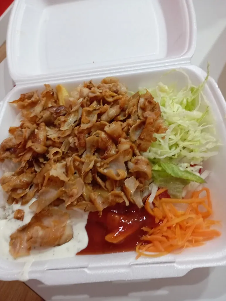 Alberto Ibañez Ariza_Pak kebab y pizzería_Fernán-Núñez_review