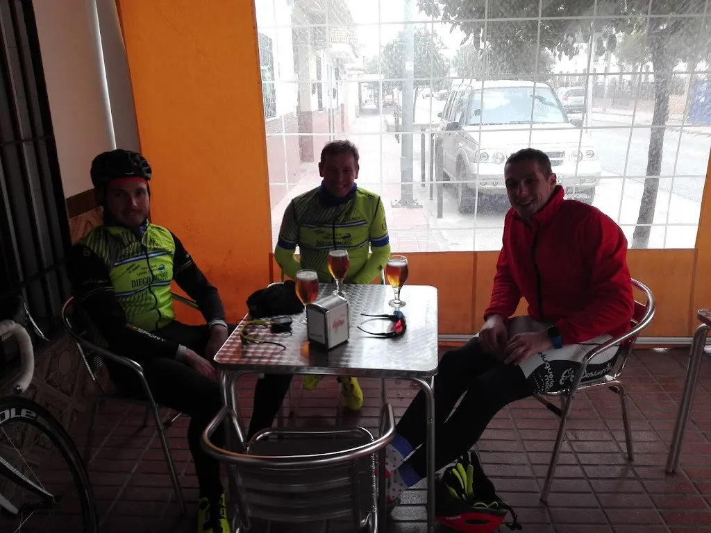 Bar Isidro_Fernán-Núñez_slider_image_3