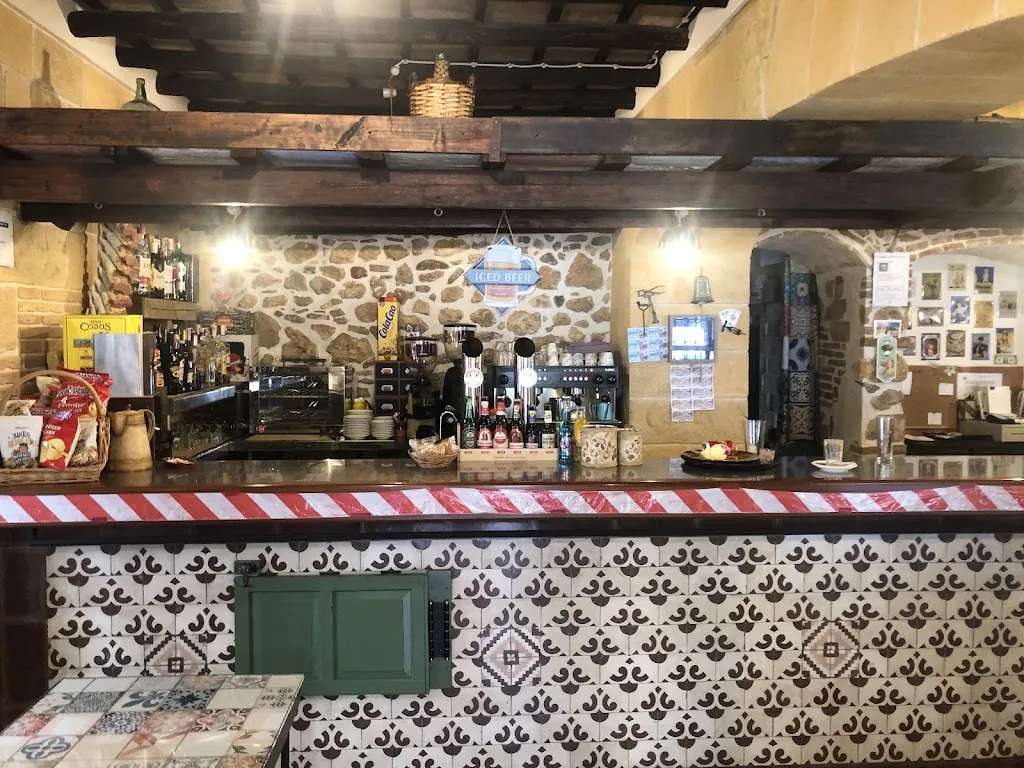 Cipriano Escalante Fernández_La caverna hornachuelos_Hornachuelos_review