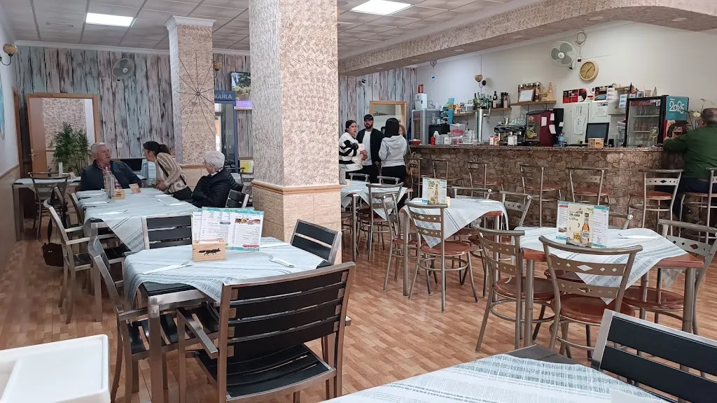 Bar Cafetería el Tejar restaurant in Fuente Palmera