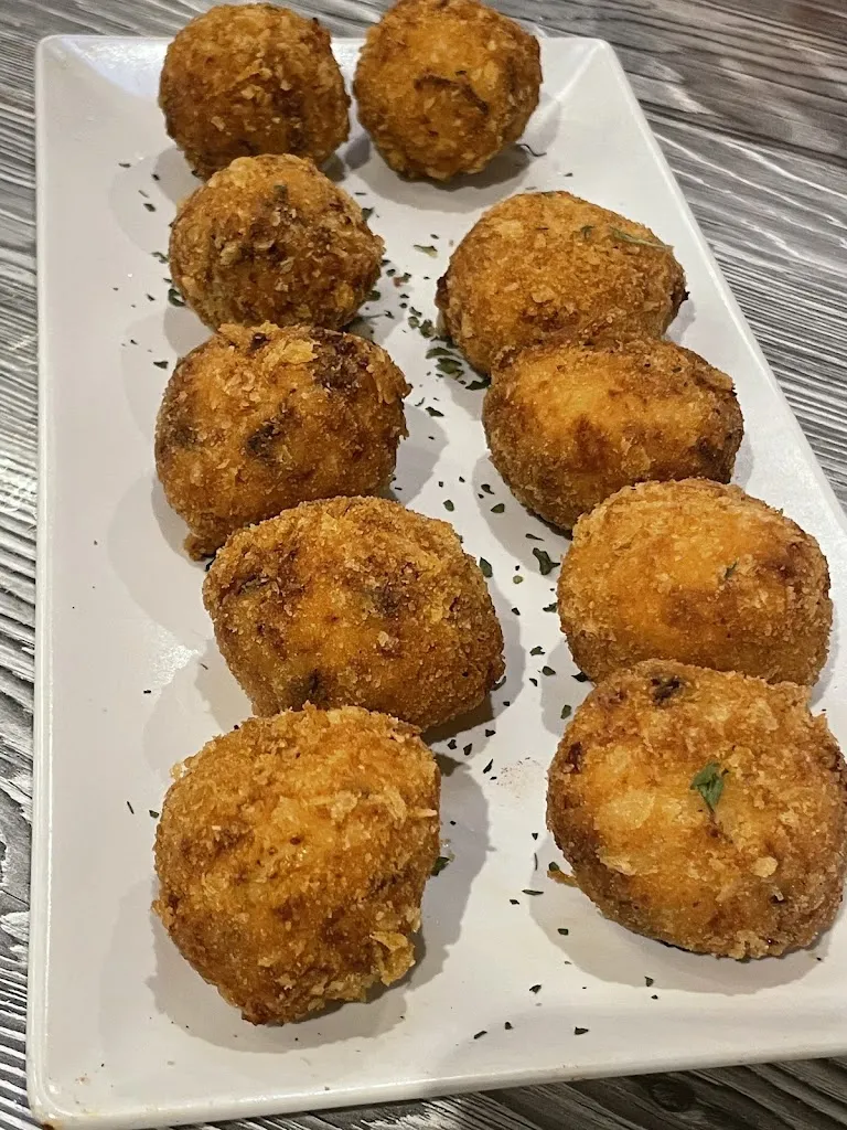 Cervecería Restaurante Montemayor_Montemayor_slider_image_3