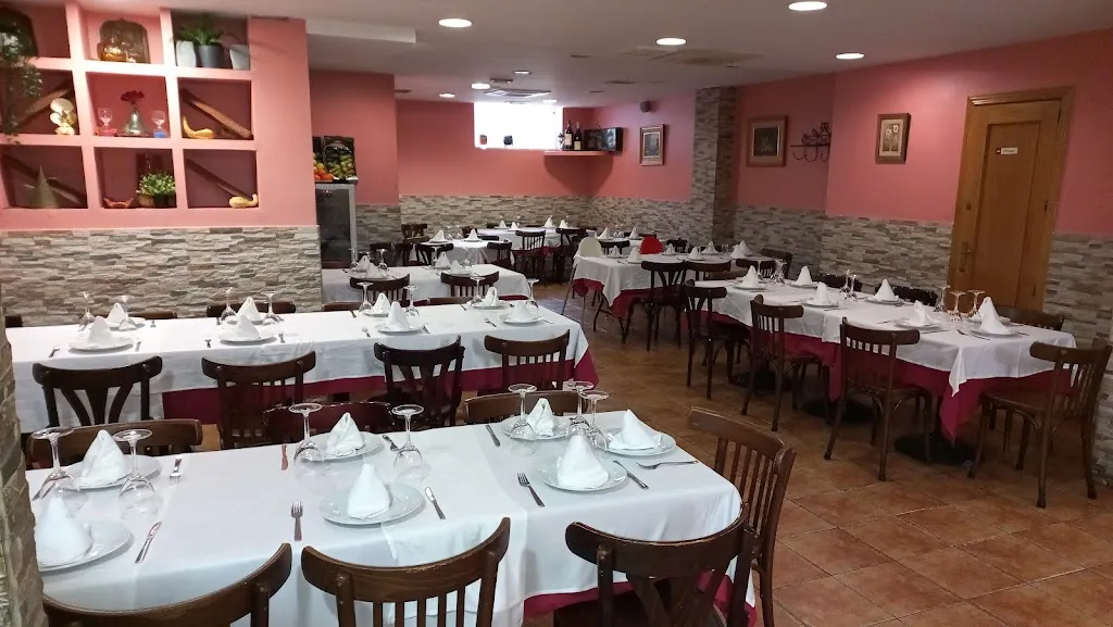 El Novo Escalón restaurant in Montemayor