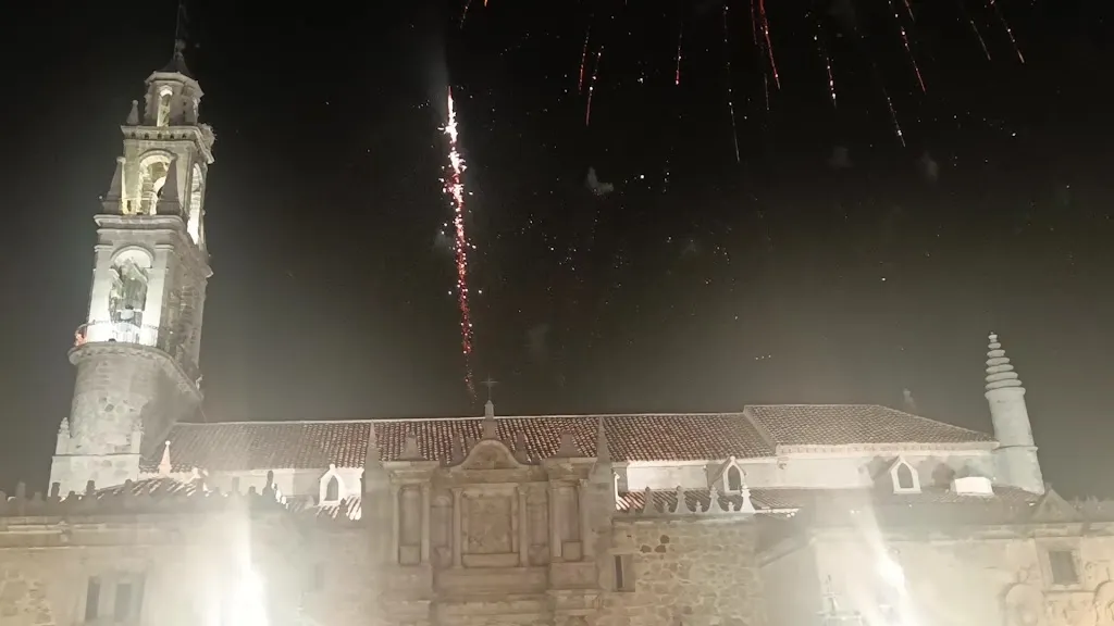 Manuel Maya García_EL PLAZA_Hinojosa del Duque_review