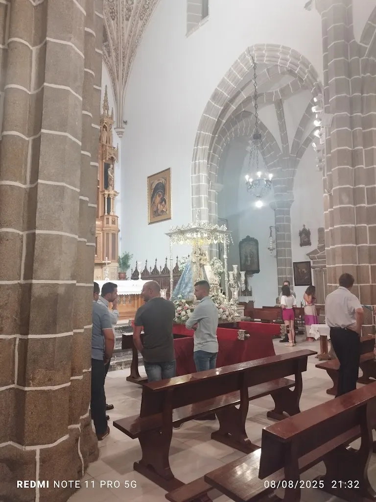 EL PLAZA_Hinojosa del Duque_slider_image_2