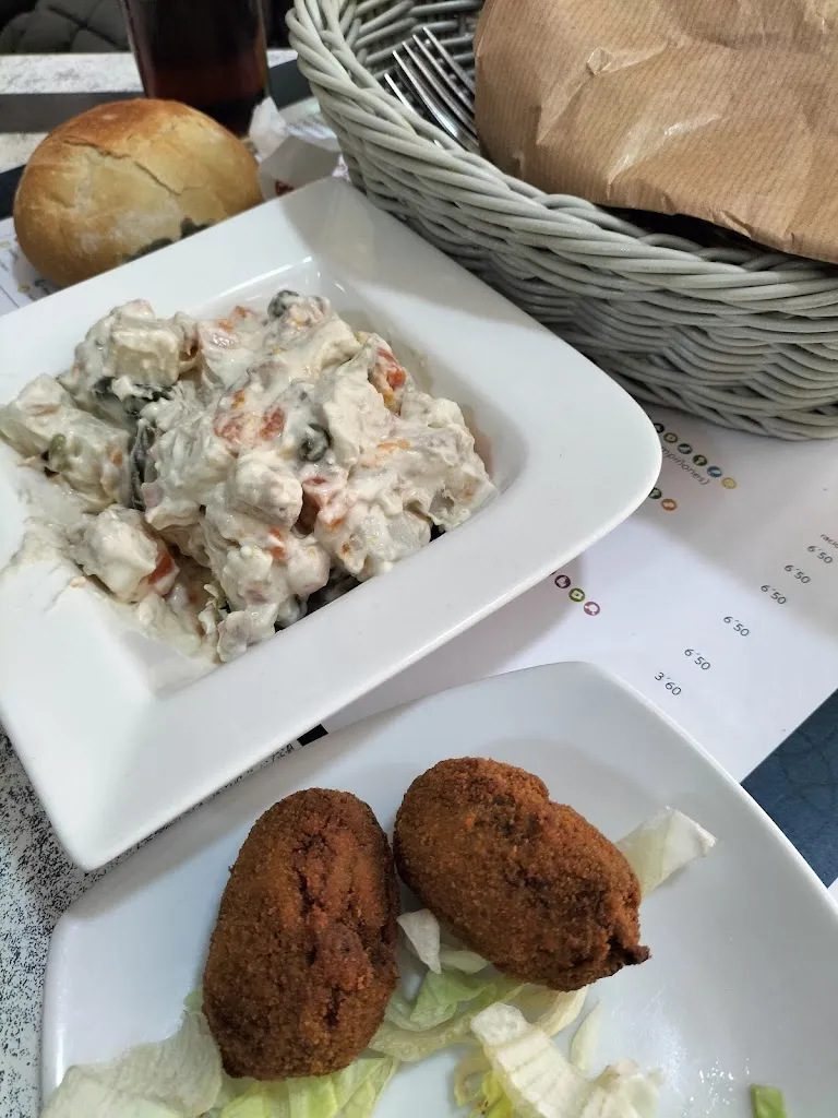 Menu_Cafetería La Peña Café y Tapas_Hinojosa del Duque_image_7