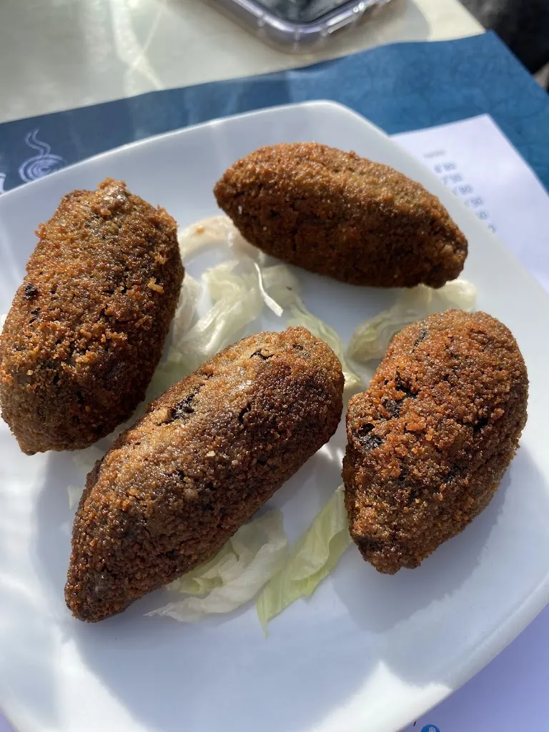 Alejandro Vallecillos_Cafetería La Peña Café y Tapas_Hinojosa del Duque_review