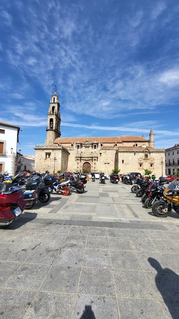 Cafetería La Peña Café y Tapas_Hinojosa del Duque_slider_image_2