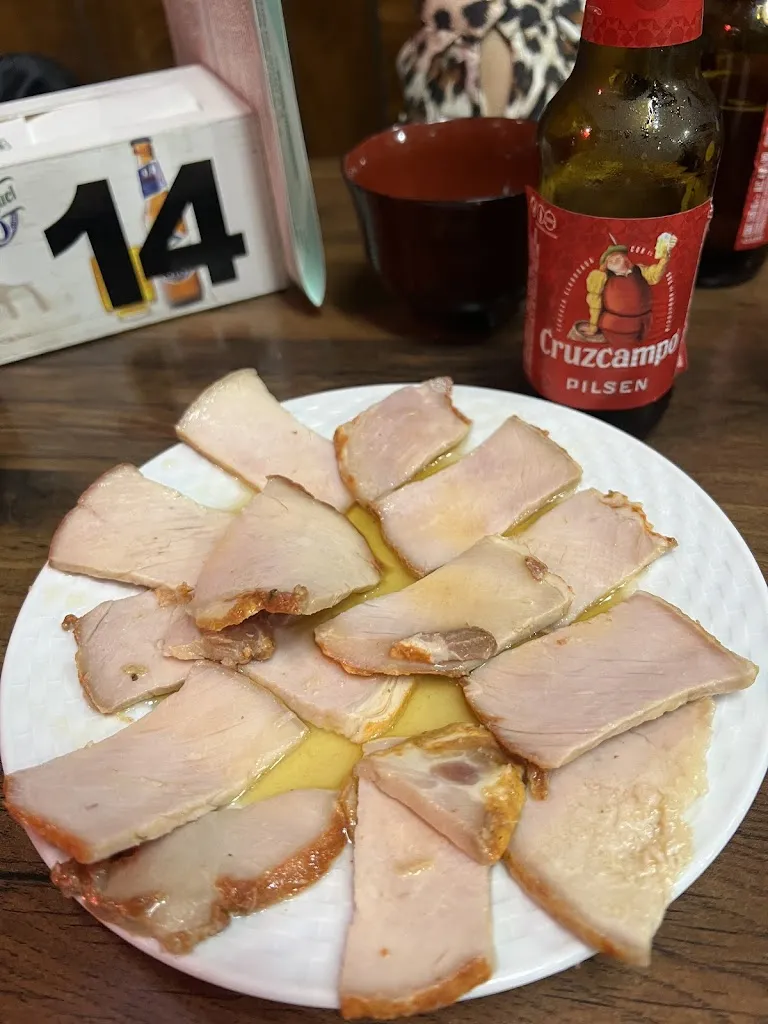 Gonzalo Hernández Rodríguez_Cafetería Bar Central_Hinojosa del Duque_review