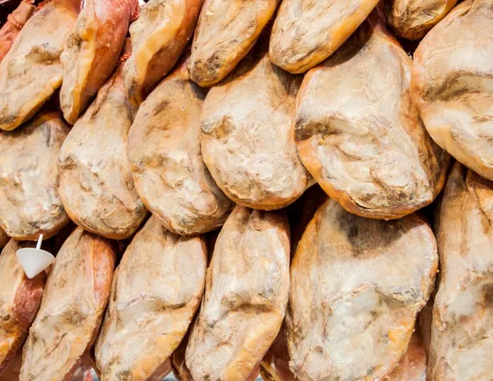 Vallejan - Jamones de Los Pedroches_Hinojosa del Duque_slider_image_2