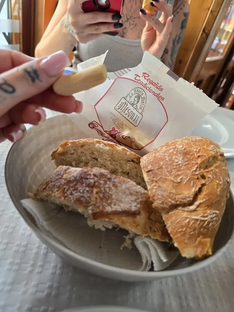 alex andra_Meson Abuela Maria _Iznájar_review