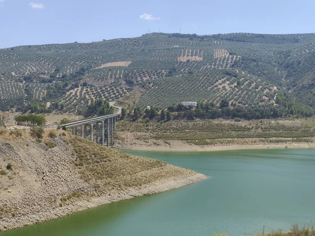 donald gillespie _Caserío de Iznájar Hotel - Restaurante_Iznájar_review