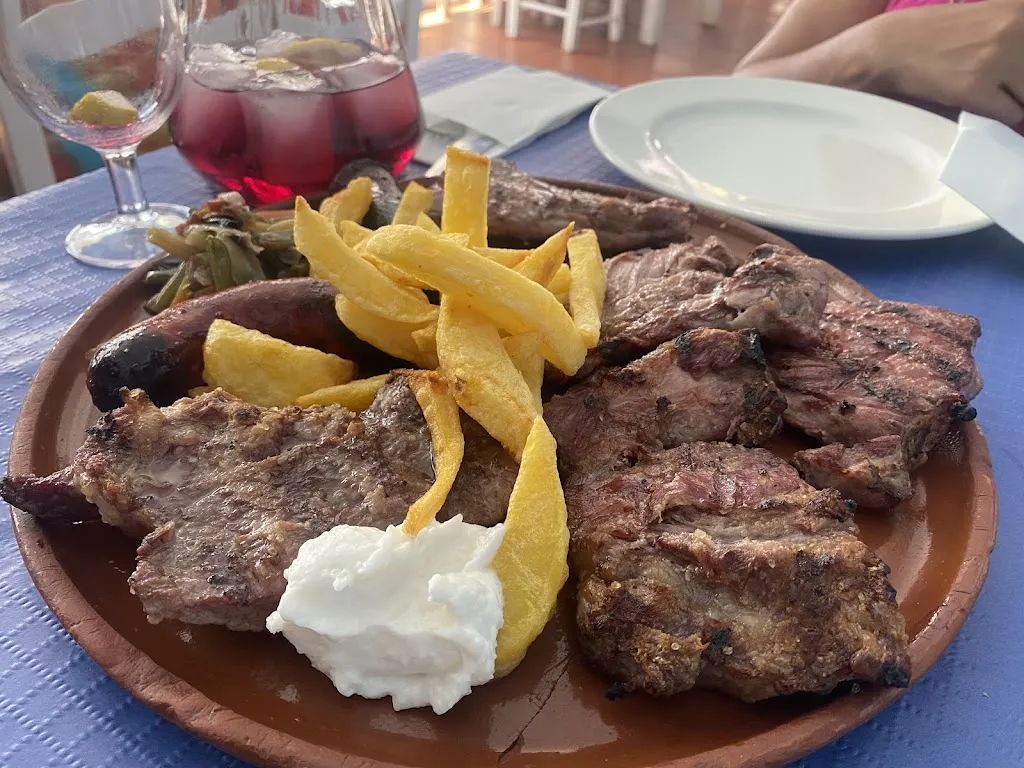 Restaurante Chiringuito Valdearenas_Iznájar_slider_image_2