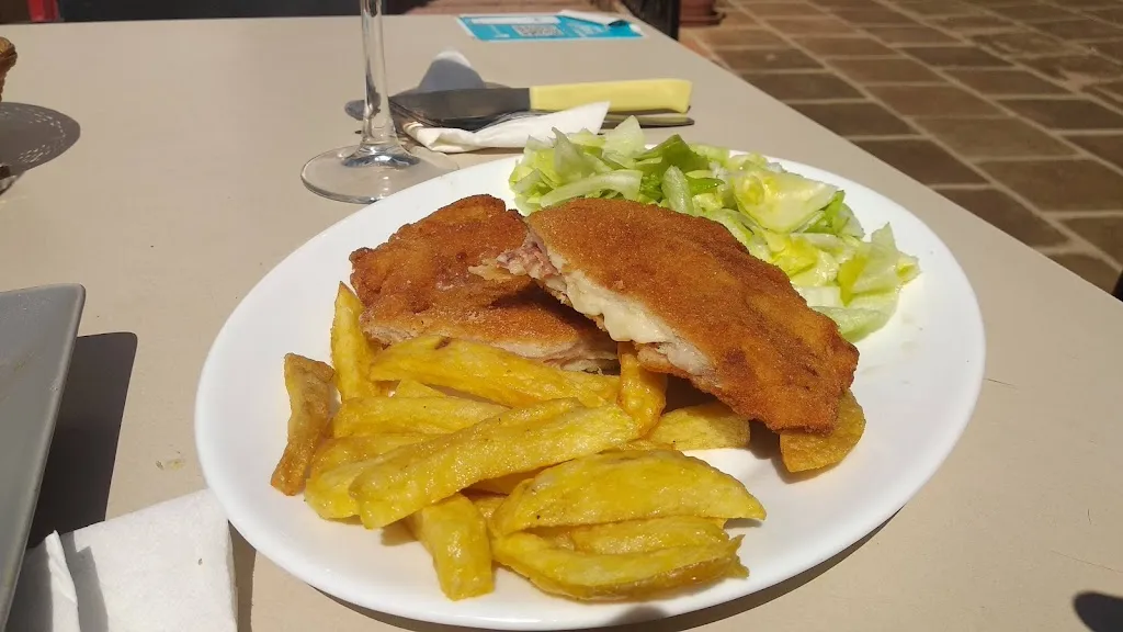 Redknightattack_Nuevo bar marcianos_Iznájar_review