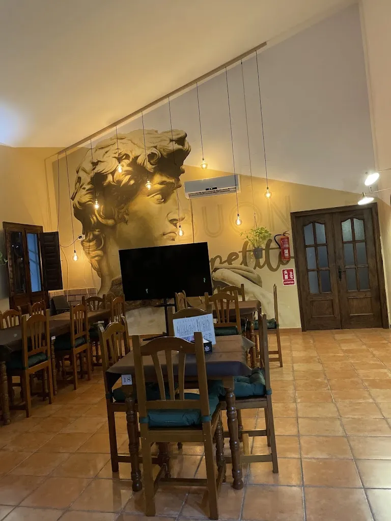 Peter Ryan_Spiaggia Iznájar - Restaurante Camping Valdearenas_Iznájar_review