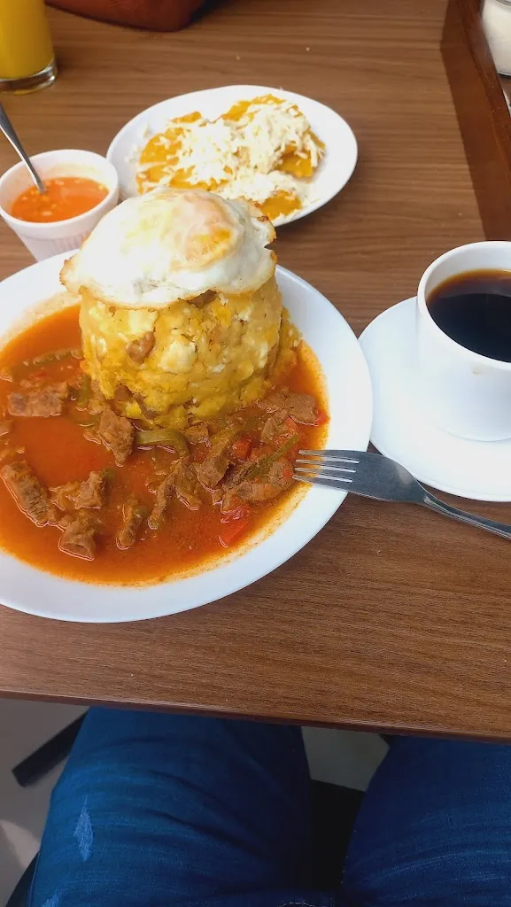 Menu_VERDE PINTON Y MADURO CARCELEN_Carcelén_image_3