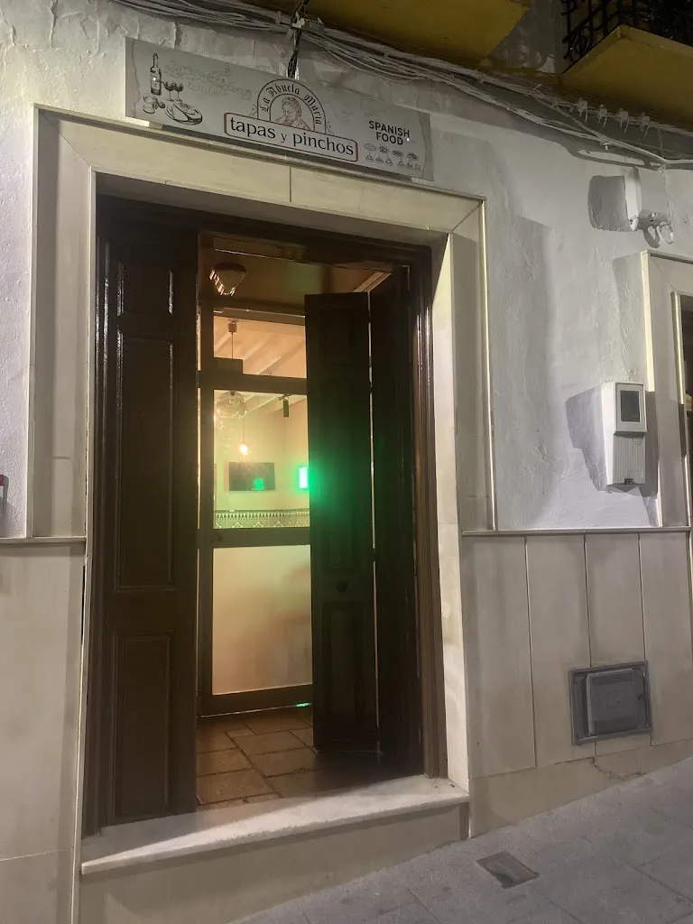 Abuela maria tapas y pinchos restaurant in Iznájar
